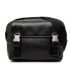 プラダ メッセンジャーバッグ 斜め掛け ショルダー ブラック レザー レディース PRADA 【中古】
