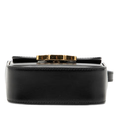 セリーヌ トリオンフ ミニ クロード 斜め掛け ショルダーバッグ ポシェット ブラック レザー レディース CELINE 【中古】