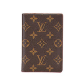 ルイ ヴィトン モノグラム クーヴェルテュール パスポール パスケース M60181 ブラウン PVC レザー レディース LOUIS VUITTON 【中古】