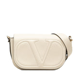 ヴァレンティノ ガラヴァーニ Vロゴ ウォーク 斜め掛け ショルダーバッグ アイボリー レザー レディース VALENTINO 【中古】