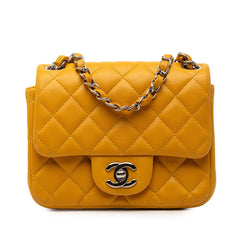 シャネル ココマーク ミニマトラッセ17 チェーンショルダーバッグ イエロー ラムスキン レディース CHANEL 【中古】