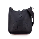 エルメス エヴリンTPM アマゾーヌ 斜め掛け ショルダーバッグ ダークネイビー シルバー金具 トリヨンクレマンス レディース HERMES 【中古】