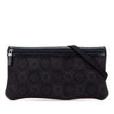 サルヴァトーレフェラガモ ガンチーニ ショルダーバッグ ブラック キャンバス レザー レディース Salvatore Ferragamo 【中古】