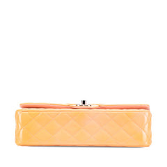 シャネル マトラッセ ココマーク チェーンショルダーバッグ オレンジ エナメル レディース CHANEL 【中古】