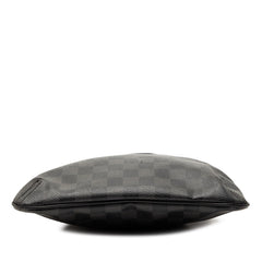 ルイ ヴィトン ダミエ グラフィット トマス 斜め掛け ショルダーバッグ N58028 ブラック PVC レザー レディース LOUIS VUITTON 【中古】