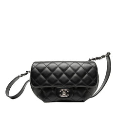 シャネル ココマーク マトラッセ ウエストバッグ ベルトバッグ ブラック ラムスキン レディース CHANEL 【中古】