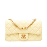 シャネル ミニマトラッセ20 チェーンショルダーバッグ A69900 イエロー ゴールド金具 ラムスキン レディース CHANEL 【中古】