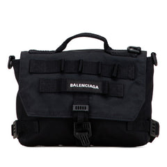 バレンシアガ Army メッセンジャーバッグ スモール メッセンジャーバッグ 656106 ブラック ナイロン メンズ BALENCIAGA 【中古】