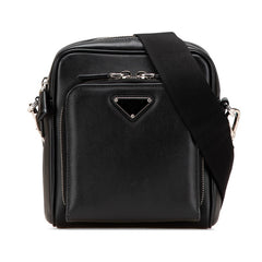 プラダ トライアングルロゴ 斜め掛け ショルダーバッグ 2VH168 ブラック レザー レディース PRADA 【中古】