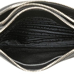 プラダ 三角ロゴプレート ショルダーバッグ ブラック レザー レディース PRADA 【中古】