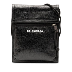 バレンシアガ ロゴ ショルダーバッグ ブラック レザー レディース BALENCIAGA 【中古】