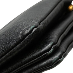 セリーヌ トリオ ラージ 斜め掛け ショルダーバッグ ブラック ゴールド金具 レザー レディース CELINE 【中古】