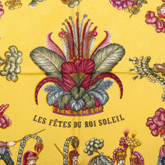 エルメス カレ90 Les Fetes Du Roi Soleil 太陽王の祝典 スカーフ 大判スカーフ レッド系 イエロー系 シルク レディース HERMES 中古