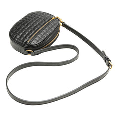セリーヌ Cチャーム スモール 斜め掛け ショルダーバッグ カメラバッグ ブラック レザー レディース CELINE 【中古】
