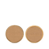 シャネル ロゴ イヤリング ゴールド ベージュ メッキ レザー レディース CHANEL 【中古】