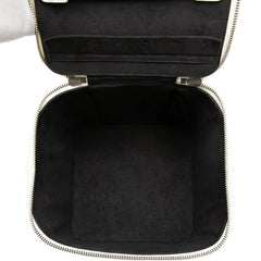 シャネル ココマーク マトラッセ バニティ チェーン ショルダーバッグ ホワイト ラムスキン レディース CHANEL 【中古】
