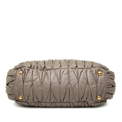 ミュウミュウ マテラッセ ハンドバッグ 2WAY 斜め掛け ショルダーバッグ グレージュ レザー レディース MIUMIU 【中古】