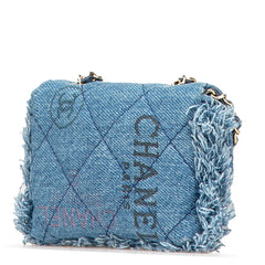 シャネル マトラッセ ココマーク チェーン ショルダーバッグ インディゴブルー ゴールド金具 デニム レディース CHANEL 【中古】