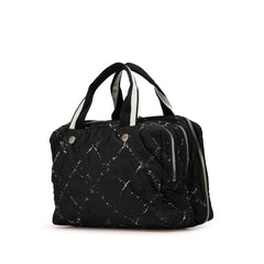 シャネル 旧トラベルライン ハンドバッグ ミニハンドバッグ ブラック ホワイト ナイロン レディース CHANEL 【中古】