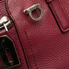 サルヴァトーレフェラガモ ガンチーニ ショルダーバッグ ワインレッド系 レザー レディース Salvatore Ferragamo 【中古】