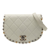 シャネル マトラッセ ココマーク 斜め掛け チェーン ショルダーバッグ ホワイト レザー レディース CHANEL 中古