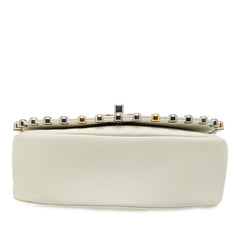 シャネル マトラッセ ココマーク 斜め掛け チェーン ショルダーバッグ ホワイト レザー レディース CHANEL 【中古】