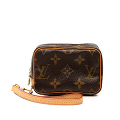 ルイ ヴィトン モノグラム トゥルース ワピティ ポーチ カメラケース M58030 ブラウン PVC レザー レディース LOUIS VUITTON 【中古】