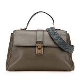 ボッテガヴェネタ イントレチャート ピアッツァ ハンドバッグ ショルダーバッグ 2WAY カーキ レザー レディース BOTTEGAVENETA 【中古】