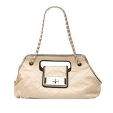 シャネル シャネル2.55 イーストウェスト ハンドバッグ チェーンワンショルダーバッグ アイボリー シルバー ラムスキン レディース CHANEL 【中古】