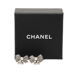 シャネル ココマーク リボン スタッドピアス シルバー ラインストーン メタル レディース CHANEL 【中古】