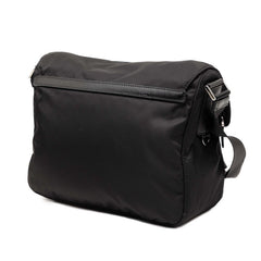 プラダ 三角ロゴプレート Re-Nylon ショルダーバッグ 1BD953 ブラック ナイロン レディース PRADA 【中古】