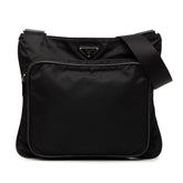 プラダ 三角ロゴプレート 斜め掛け ショルダーバッグ ブラック ナイロン レディース PRADA 【中古】