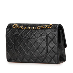 シャネル マトラッセ25 ココマーク ダブルフラップ ショルダーバッグ ブラック ラムスキン レディース CHANEL 【中古】