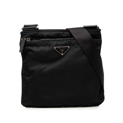 プラダ 三角ロゴプレート ショルダーバッグ BT7372 ブラック ナイロン メンズ PRADA 【中古】