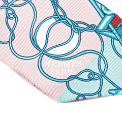 エルメス ツイリー Coup de Fouet au Bloc Rouge 鞭 ブロック ルージュ スカーフ ピンク マルチカラー シルク レディース HERMES 【中古】