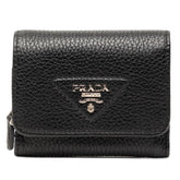 プラダ 三つ折り財布 ミニウォレット ブラック ヴィッテロダイノレザー レディース PRADA 【中古】