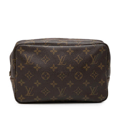 ルイ ヴィトン モノグラム トゥルース トワレット 23 ポーチ コスメポーチ M47524 ブラウン PVC レザー レディース LOUIS VUITTON 【中古】