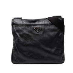 プラダ 三角ロゴプレート 斜め掛け ショルダーバッグ クロスボディ 2VH019 ブラック レザー レディース PRADA 中古