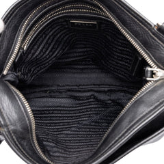 プラダ 三角ロゴプレート 斜め掛け ショルダーバッグ クロスボディ 2VH019 ブラック レザー レディース PRADA 中古