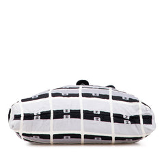 シャネル マトラッセ トートバッグ エコバッグ チェーン ショルダーバッグ 2WAY ブラック ホワイト グレー コットン レディース CHANEL 【中古】