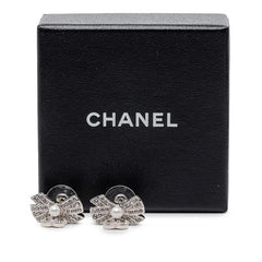 シャネル ココマーク リボン スタッドピアス A22P シルバー パール ラインストーン メタル レディース CHANEL 【中古】