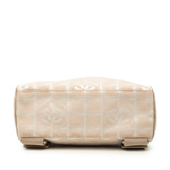 シャネル ニュートラベルライン リュック バックパック A15958 ベージュ ナイロン ジャガード レディース CHANEL 中古