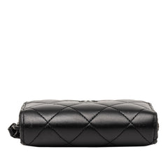 シャネル ココマーク マトラッセ カードケース パスケース ブラック ラムスキン レディース CHANEL 【中古】