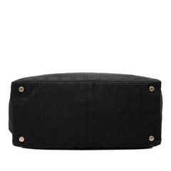 シャネル ココマーク ニュートラベルライン トートMM トートバッグ ハンドバッグ ブラック ナイロン レザー レディース CHANEL 中古
