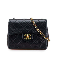 シャネル ミニマトラッセ ココマーク チェーン ショルダーバッグ ブラック ラムスキン レディース CHANEL 【中古】