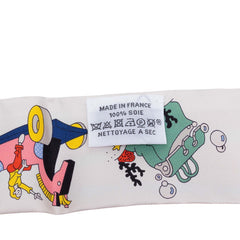 エルメス ツイリー さあ色鉛筆を出して! カレ リブレ スカーフ ホワイト ピンク系 シルク レディース HERMES 【中古】