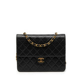 シャネル マトラッセ ココマーク ショルダーバッグ ブラック ラムスキン レディース CHANEL 【中古】