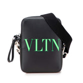 ヴァレンティノ VLTN 斜め掛け ショルダーバッグ ブラック レザー メンズ VALENTINO 【中古】