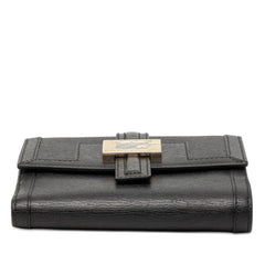グッチ Gロゴ 二つ折り財布 ブラック レザー レディース GUCCI 【中古】