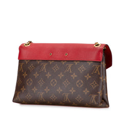 ルイ ヴィトン モノグラム パラスチェーン ショルダーバッグ M41201 スリーズ レッド PVC レザー レディース LOUIS VUITTON 【中古】